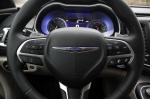 Chrysler 200 2015 года